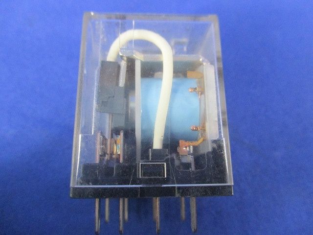 リレー6VDC(汚れ有) MY2