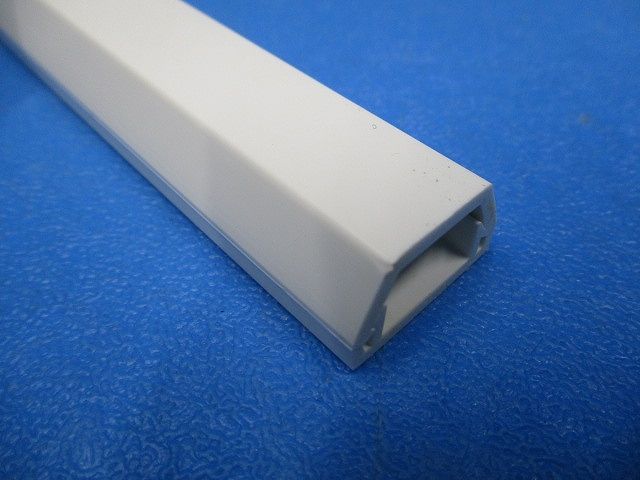 S形ワイヤプロテクタ(50本入)(ホワイト) 3号S形WP