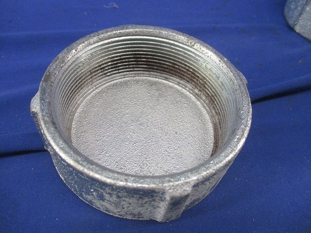 パイプキャップ(亜鉛メッキ)(4個入) 75-70
