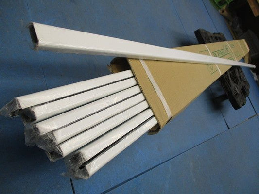 A型メタルモールジング2ｍ(8本入)(ホワイト) M(Y)102