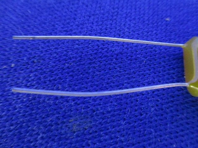 コンデンサ(約140個入) AC250 6000PZ