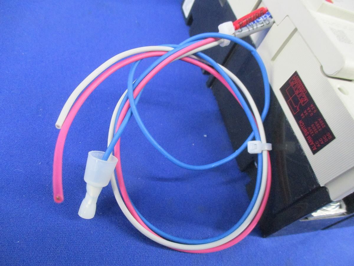 漏電遮断器3P3E125A(テプラ痕有) NV250-CV