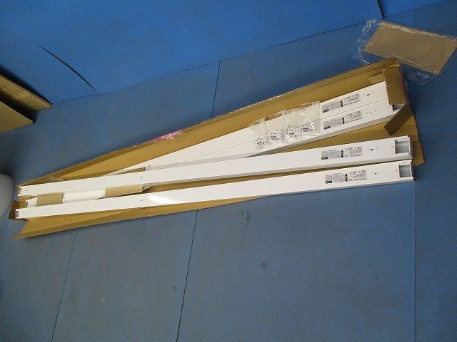 直管LEDランプ専用照明器具 トラフ型110形(4台入) IRLDFL111TR-K