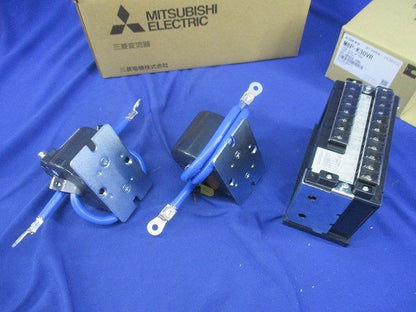 普通電力量計1P3W100V5A50Hz(変成器付) M8P-K30VR+CW-15LS