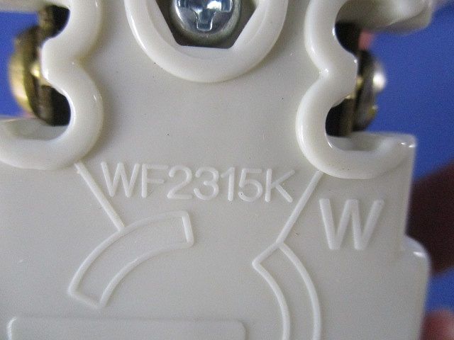 引掛埋込コンセントセット(混在6個入) WF2315K