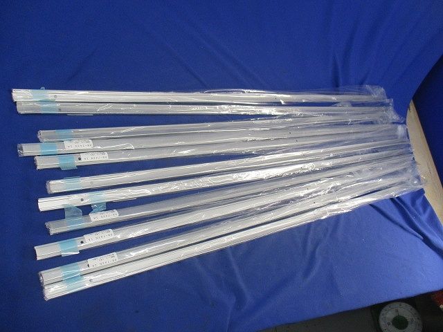 取付直線レール 落下防止クリップ3個入(11本入) RB-743N