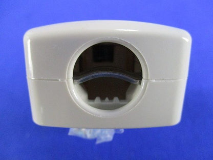 小型接地2P30A横型キャップ 250V ホワイト WF5730W