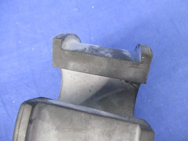 ケーブルブラケット用ゴムスペーサー HS-30A