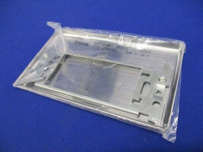 電設資材 工事用配線器具 ステンレスカバープレート 1連 取付枠付 WN7691K