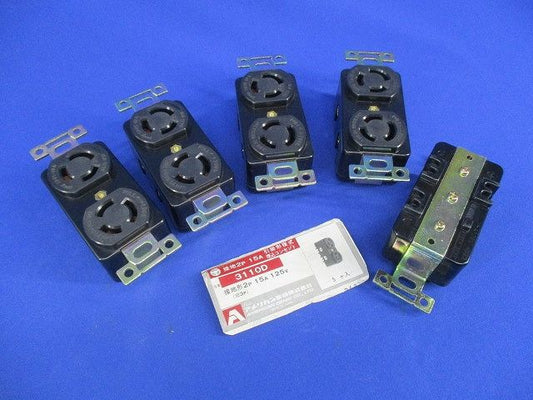 引掛形複式埋込コンセント(5個入) 3110D