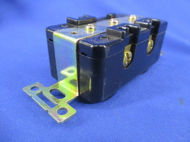 引掛形複式埋込コンセント(5個入) 3110D