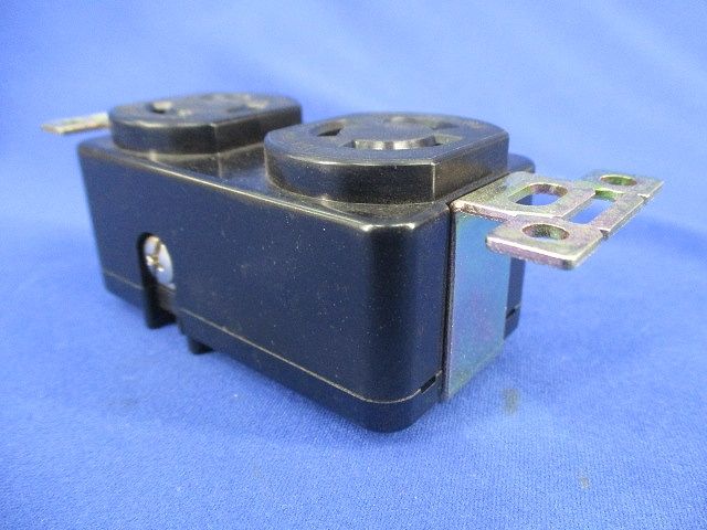 引掛形複式埋込コンセント(5個入) 3110D