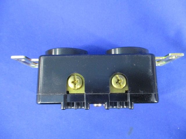 引掛形複式埋込コンセント(5個入) 3110D