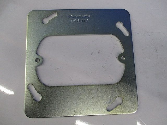 塗装中型四角スイッチカバー1コ用 平カバー(18個入) DS46112