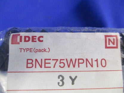 エンドプレート(32枚入) BNE75WPN10