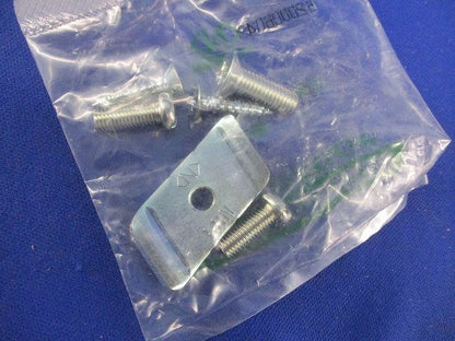 ネグロック 軽量間柱用ダクター取付金具(10個入) MSC100