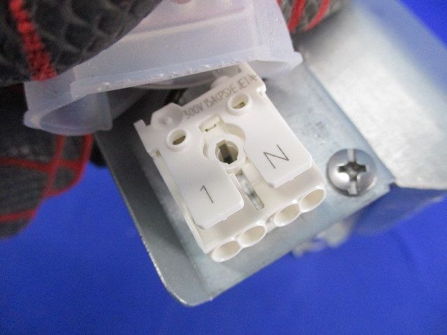 LED一体型コンフォートダウンライトφ75 AD1035W27