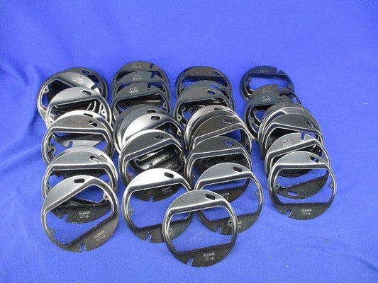 八角スイッチカバー(45個入)(黒塗装)(キズ･汚れ有) 型番不明