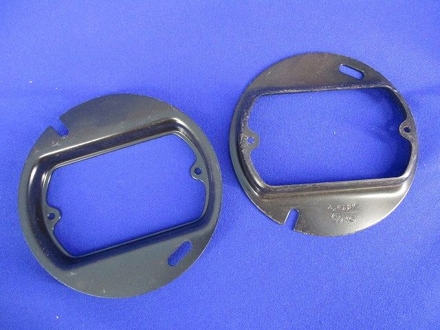 八角スイッチカバー(45個入)(黒塗装)(キズ･汚れ有) 型番不明