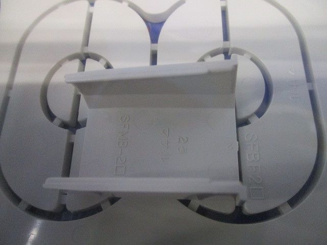 ニュー・エフモール付属品-露出ボックス(2個用・深型・ミルキーホワイト) SFBF23