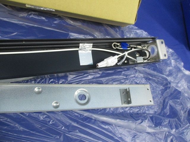 LEDベースライト 施設照明 建設化照明(キズ･汚れ有) YYY21263KLB1