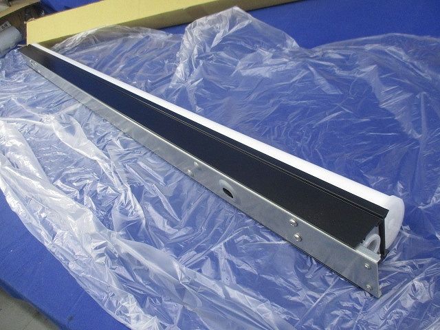 LEDベースライト 施設照明 建設化照明(キズ･汚れ有) YYY21263KLB1