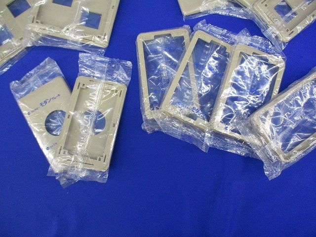 コンセントプレートセット(混在15個入)(ダークベージュ) WN6073