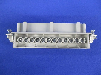 ネジ止めインサートソケット 10197000