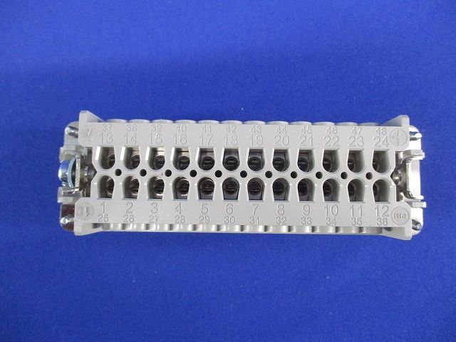 ネジ止めインサートソケット 10197000