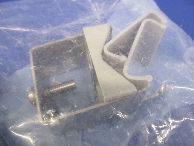 ダクターチャンネル用ケーブル支持金具 ケーブラー 1段用 ステンレス鋼 5個入 S-K45-1A-05