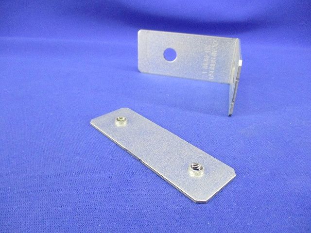 ブラインドプレート ブロック固定金具(2組入)(汚れ有) SD-BPBF1