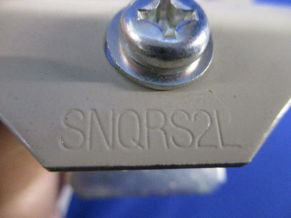 ケーブルラック アングル用振れ止め金具(10個入) SNQRS2L