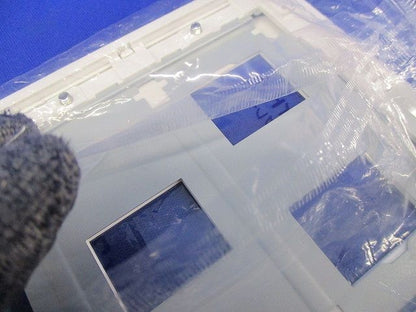 簡易耐火コンセントプレート6コ用(4個入)(ホワイト)(新品未開封) WTF7776W