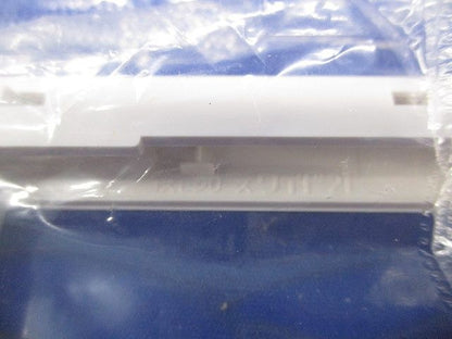 スイッチプレート(6個入)(ホワイト)(新品未開封) WTC7133