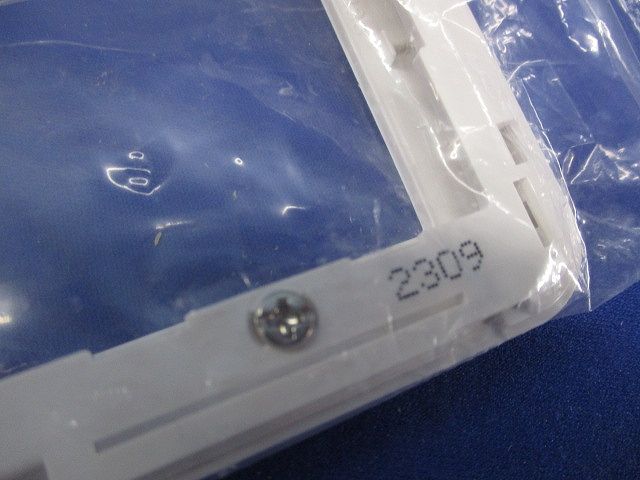 スイッチプレート(6個入)(ホワイト)(新品未開封) WTC7133