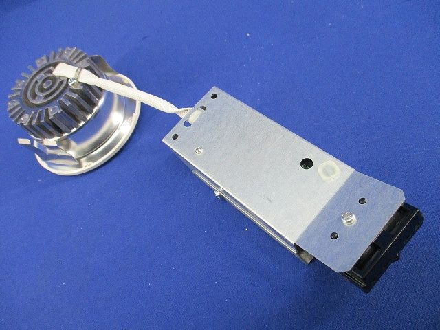 LEDダウンライトφ65 DDL-3049YWE