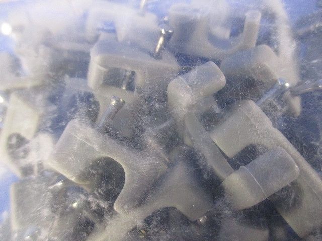 コンタックサドル(VVF線1.6×3C・2.0×3C用 40個入 CTS-14-40