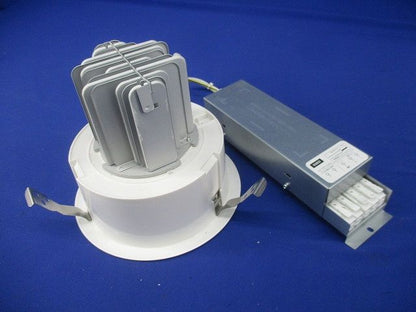 LEDベースダウンライトφ150(キズ･汚れ有)(箱違い) DL11N8-15A3BW-D