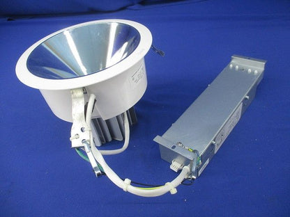 LEDベースダウンライトφ150(キズ･汚れ有)(箱違い) DL11N8-15A3BW-D