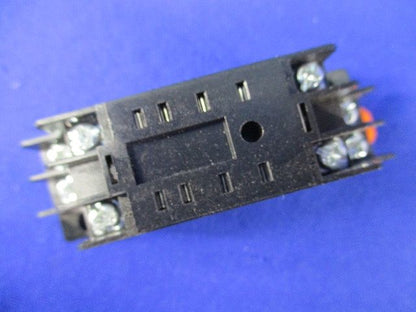表面接続角型ソケット(10個入) D-32758