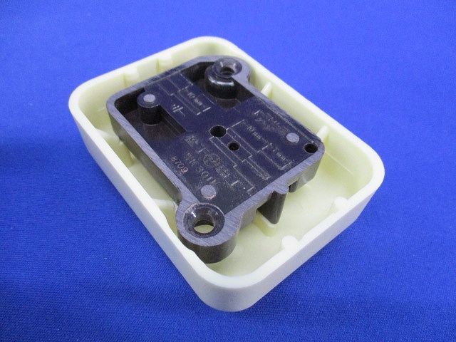 接地コンセント(9個入)National WK3011