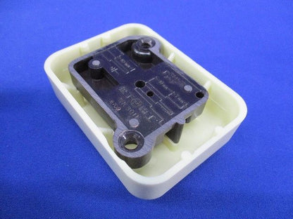 接地コンセント(9個入)National WK3011