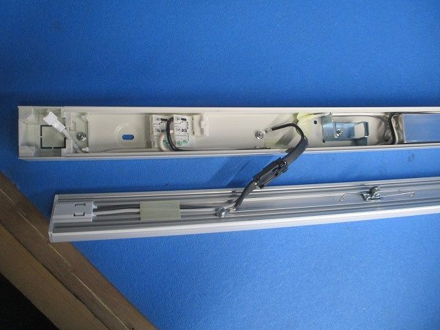 LED照明器具(調光兼用型) TRM1000WD-F1-FPL