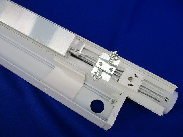 LEDベースライト OL251882R