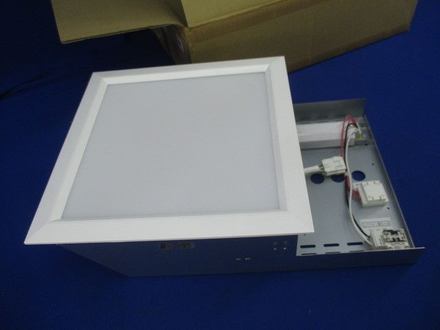 LEDベースライト(φ275mm埋込形)スクエアタイプ LEDR-24401N-LDJ