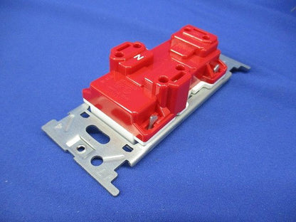 埋込アースターミナル付接地ダブルコンセント 2PE 15A 125V ピュアホワイト JEC-BN-55GE-PW