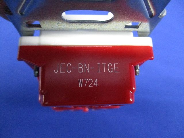 埋込アースターミナル付15A/20A共用接地コンセント ピュアホワイト JEC-BN-ITGEPW