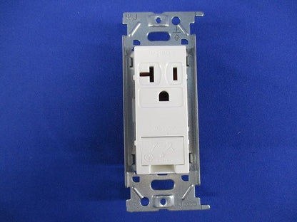 埋込アースターミナル付15A/20A共用接地コンセント ピュアホワイト JEC-BN-ITGEPW