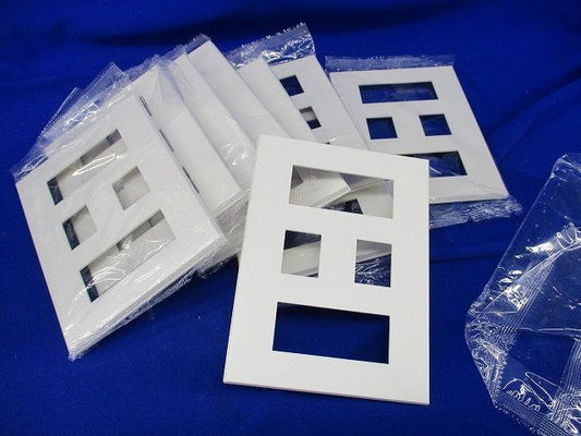 Jワイドスリム コンセントプレート(9枚入)(ピュアホワイト)