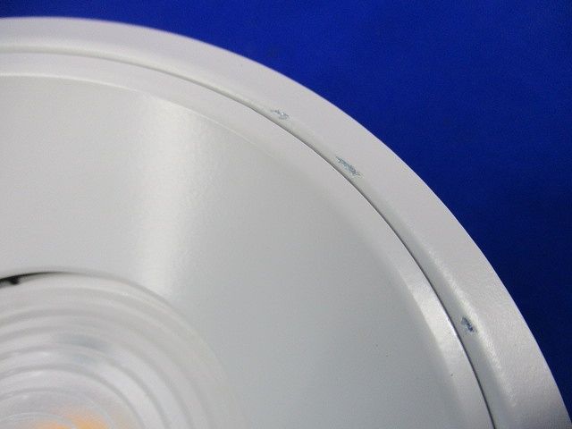 LEDダウンライト φ100 ホワイト 電源ユニット別売(キズ･汚れ有)(4個入)(箱違い) ERD6590WA